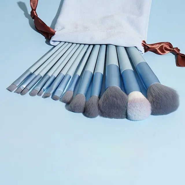 Soft Makeup Brushes Set